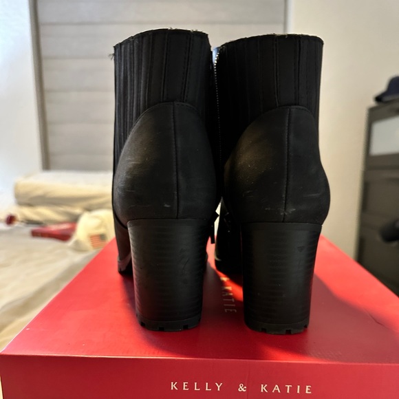 Booties - Picture 5 of 5